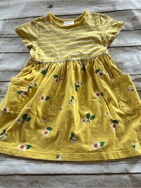 Hanna Andersson yellow floral dress vguc 100